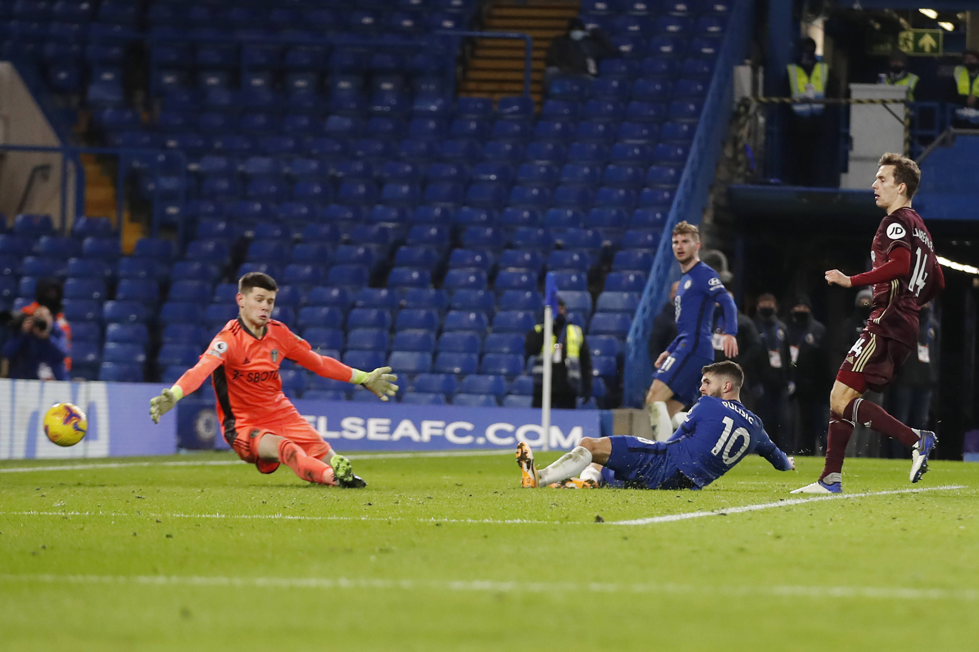 是中国男足 是中国男足